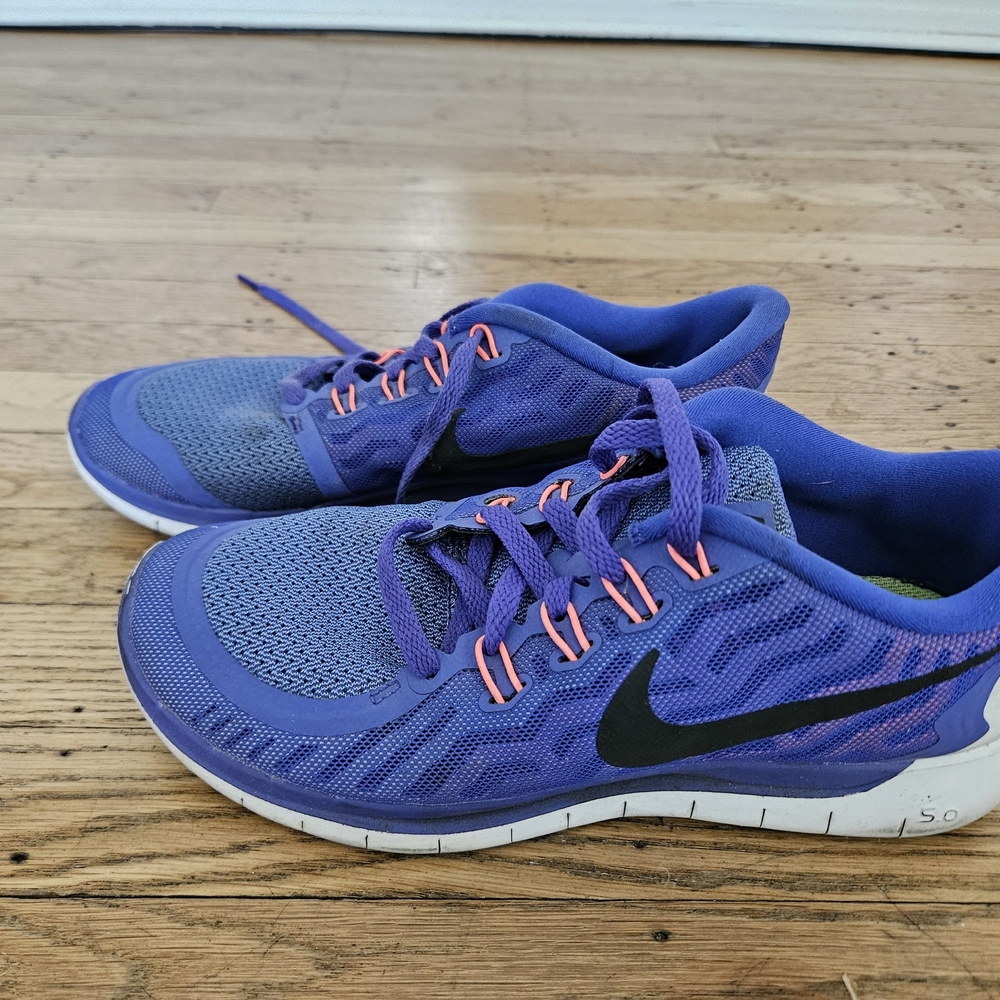 Nike Purple and Black Running Shoes